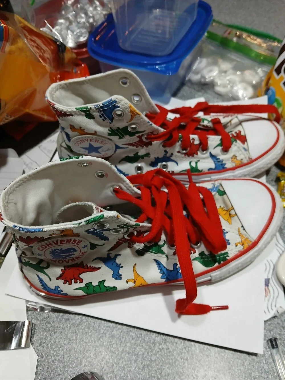 converse dinosar shoes kids